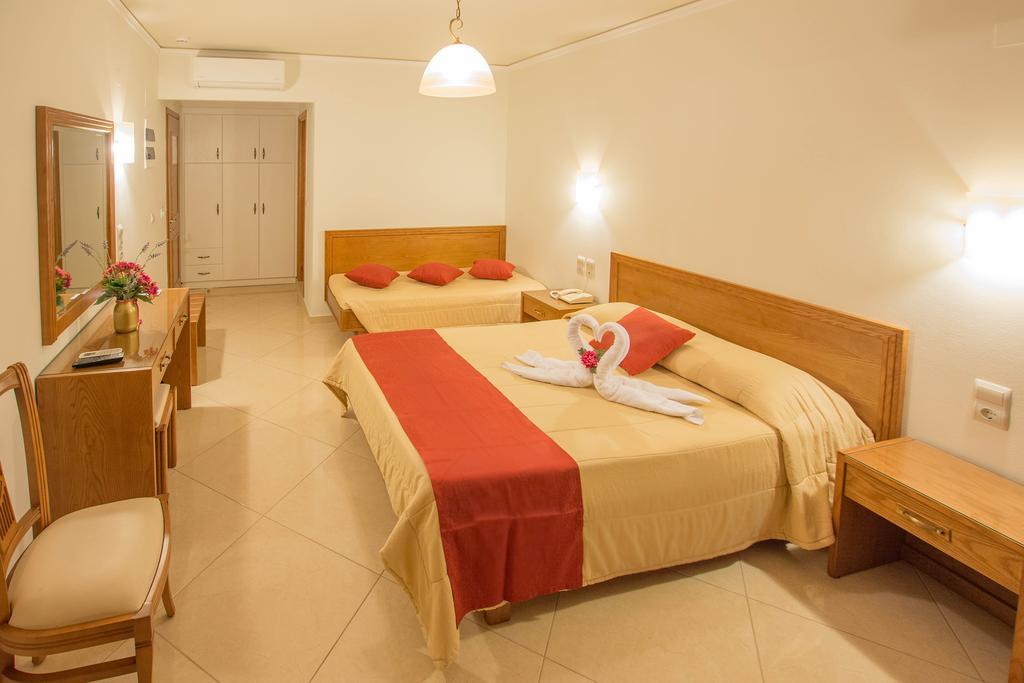 Ariadne Beach Hotel Stalida Exterior photo